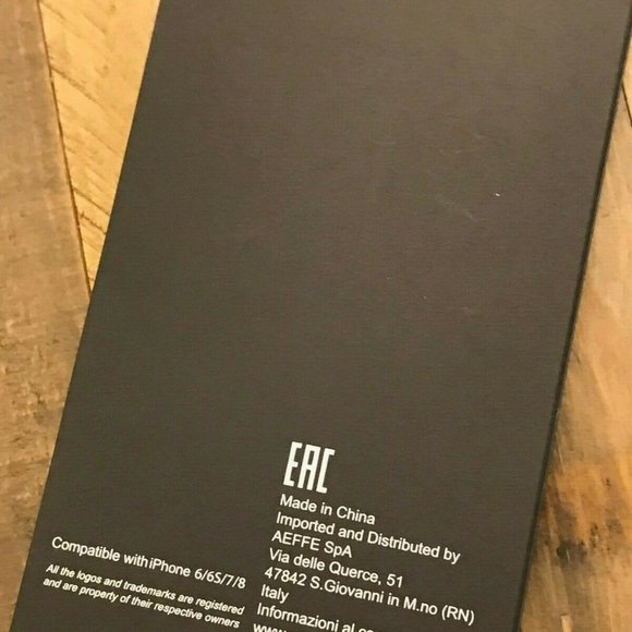 SS19 Moschino Looney Tunes Porky Pig CASE FOR iPhone 6 / 7 / 8 - Picture 3 of 5